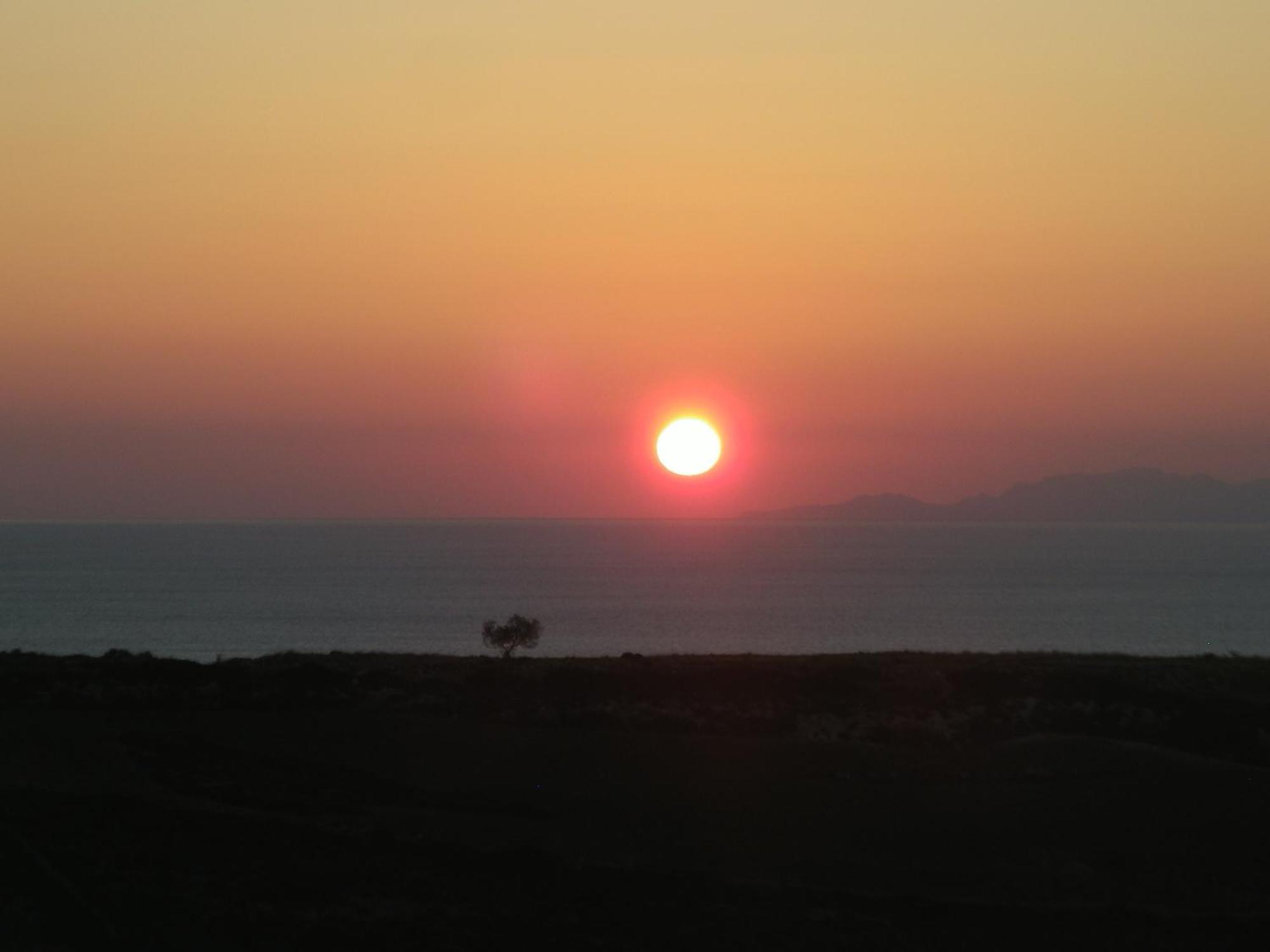Sunset Villa